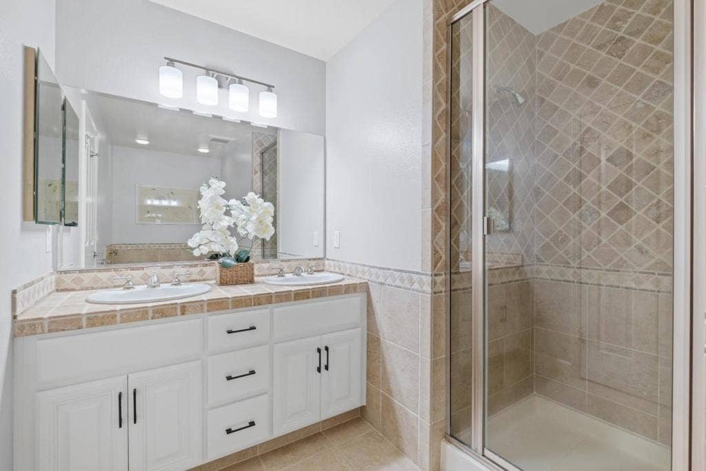 703 Hibiscus Place, San Jose, CA 95117