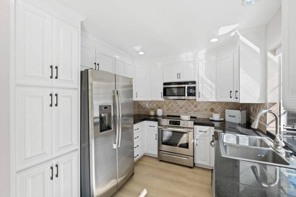 703 Hibiscus Place, San Jose, CA 95117