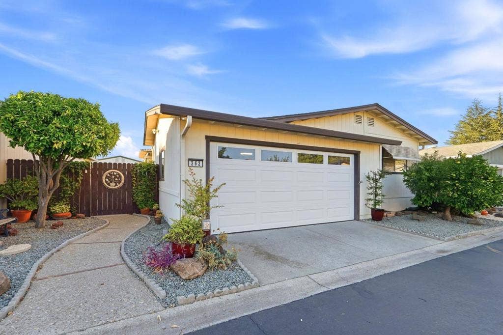 262 Forest Avenue, #262, Morgan Hill, CA 95037 262 Forest Avenue, #262, Morgan Hill, CA 95037