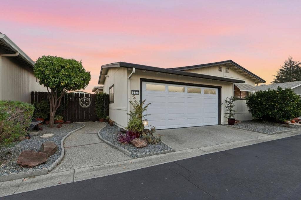 262 Forest Avenue, #262, Morgan Hill, CA 95037 262 Forest Avenue, #262, Morgan Hill, CA 95037