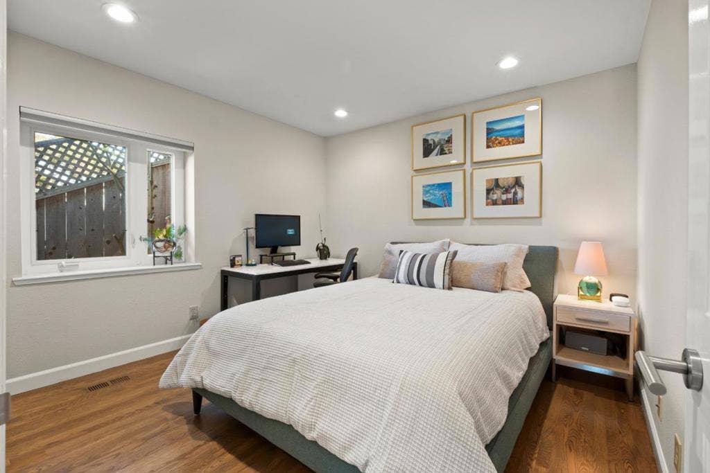 610 Lakeview Way, Redwood City, CA 94062