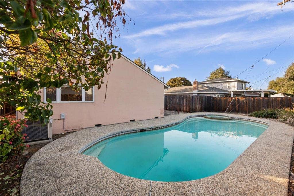 411 Radcliffe Drive, Santa Clara, CA 95051 411 Radcliffe Drive, Santa Clara, CA 95051