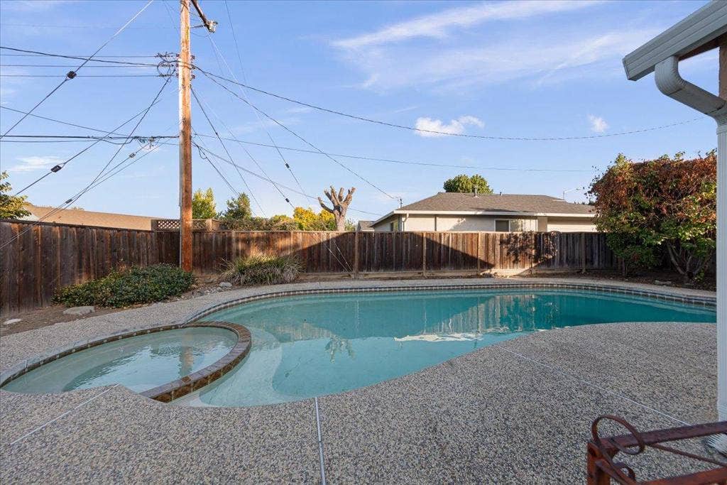 411 Radcliffe Drive, Santa Clara, CA 95051 411 Radcliffe Drive, Santa Clara, CA 95051