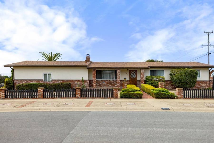 Property photo for 3216 Vista Del Camino, Marina, CA