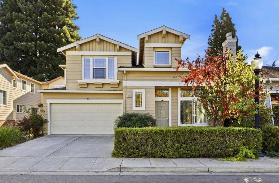 Property photo for 217 Orchard Glen Court, Mountain View, CA