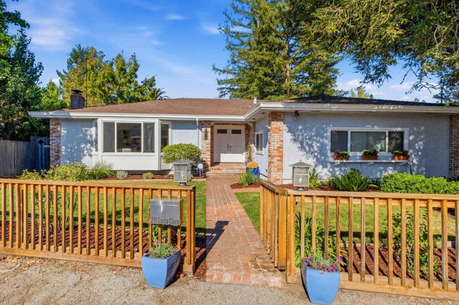 Property photo for 271 Santa Clara Avenue, Redwood City, CA
