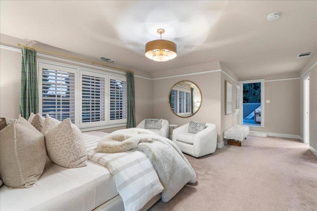 1071 Carolyn Avenue, San Jose, CA 95125 1071 Carolyn Avenue, San Jose, CA 95125