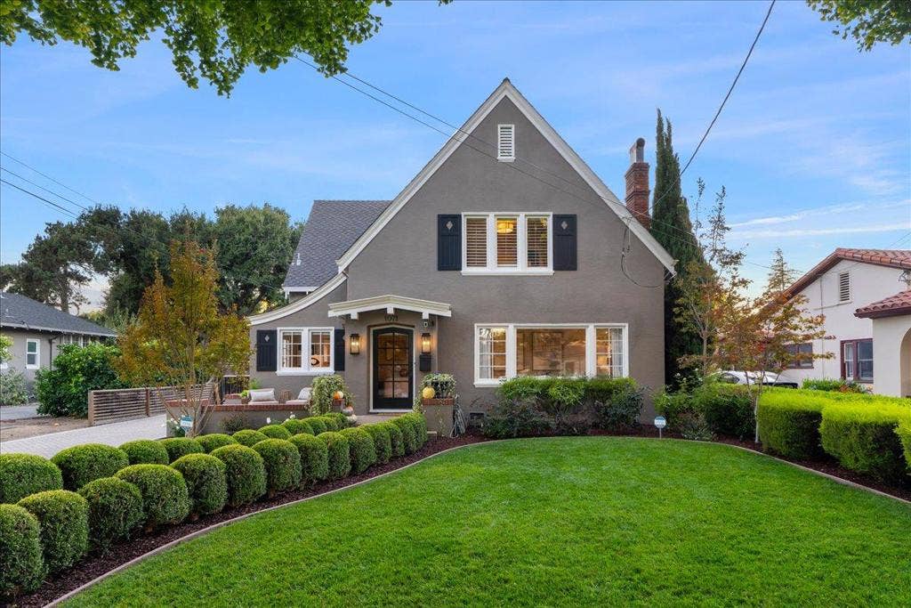 1071 Carolyn Avenue, San Jose, CA 95125 1071 Carolyn Avenue, San Jose, CA 95125
