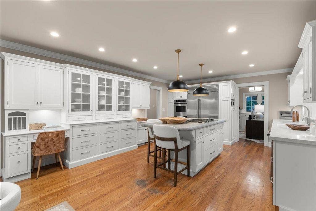 1071 Carolyn Avenue, San Jose, CA 95125 1071 Carolyn Avenue, San Jose, CA 95125