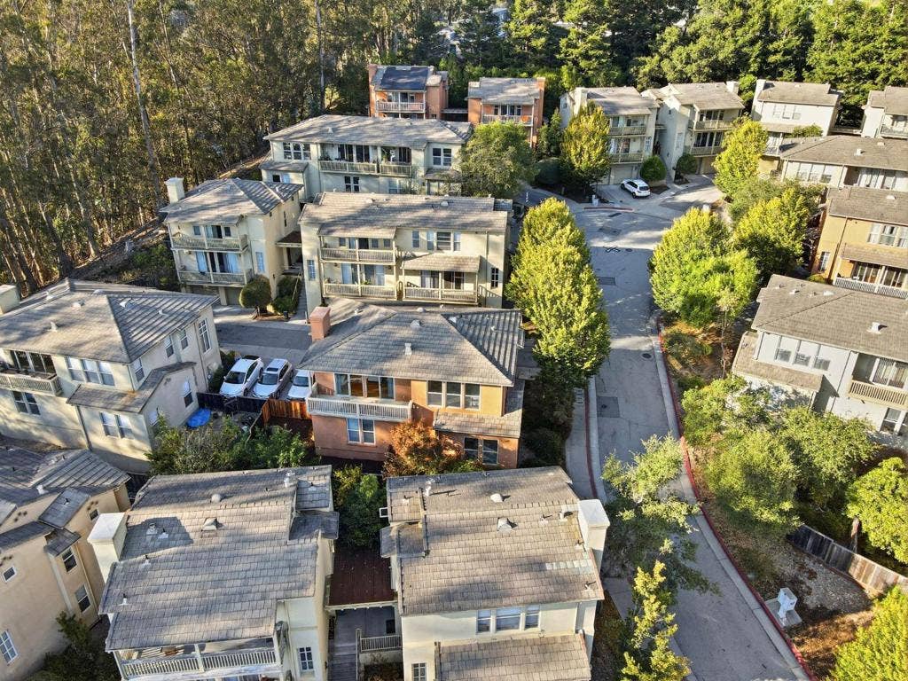 511 Southview Terrace, Santa Cruz, CA 95060 511 Southview Terrace, Santa Cruz, CA 95060