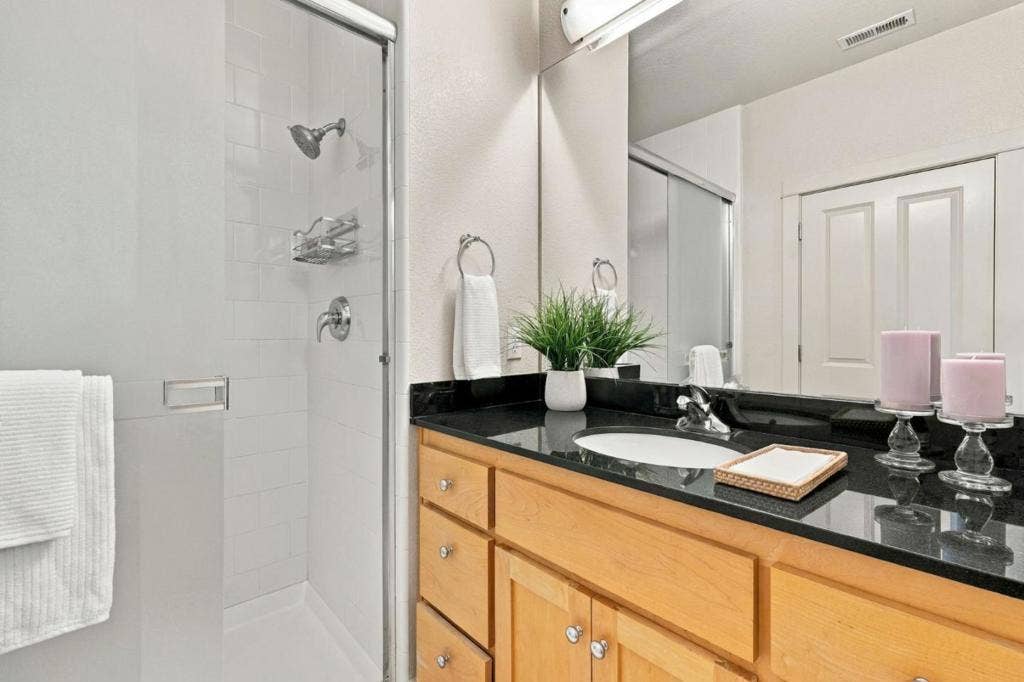 511 Southview Terrace, Santa Cruz, CA 95060 511 Southview Terrace, Santa Cruz, CA 95060