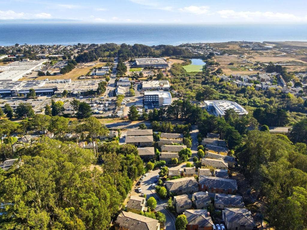 511 Southview Terrace, Santa Cruz, CA 95060 511 Southview Terrace, Santa Cruz, CA 95060
