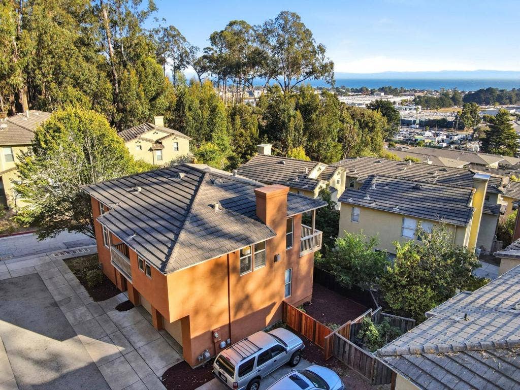 511 Southview Terrace, Santa Cruz, CA 95060 511 Southview Terrace, Santa Cruz, CA 95060