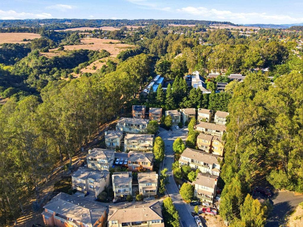 511 Southview Terrace, Santa Cruz, CA 95060 511 Southview Terrace, Santa Cruz, CA 95060