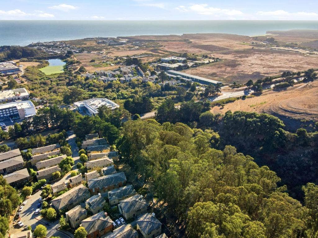 511 Southview Terrace, Santa Cruz, CA 95060 511 Southview Terrace, Santa Cruz, CA 95060