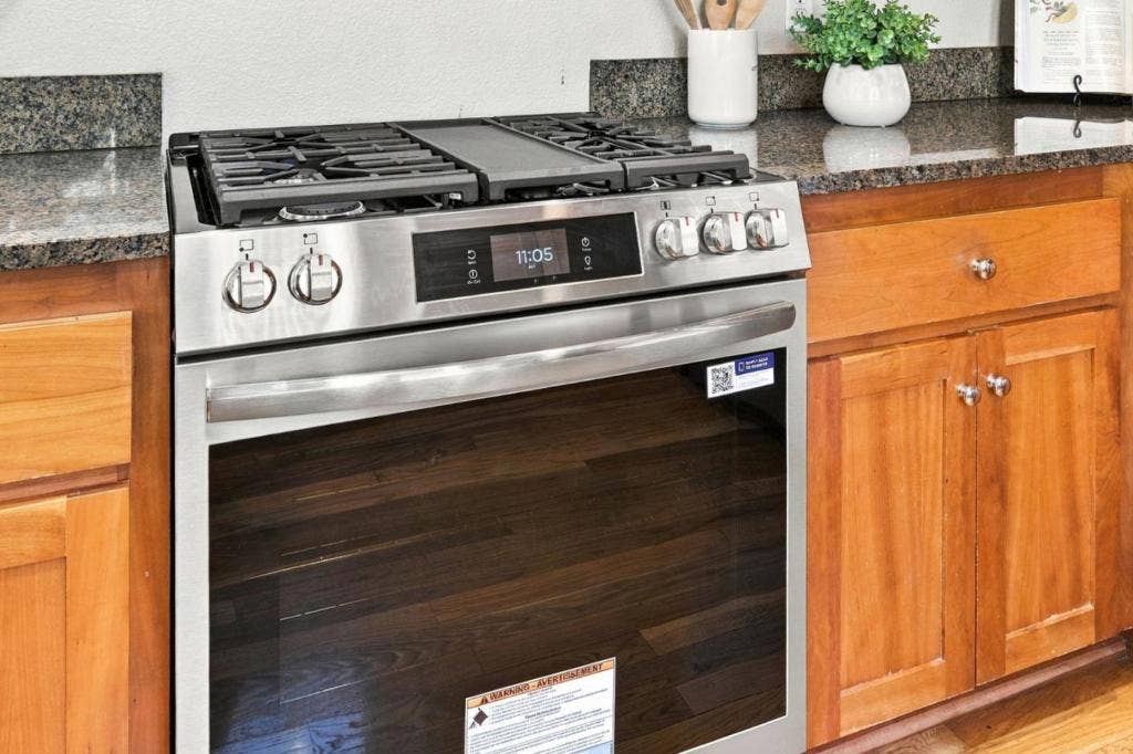 511 Southview Terrace, Santa Cruz, CA 95060 511 Southview Terrace, Santa Cruz, CA 95060