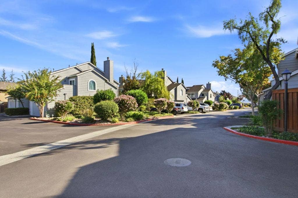 1596 Camden Village Circle, San Jose, CA 95124 1596 Camden Village Circle, San Jose, CA 95124
