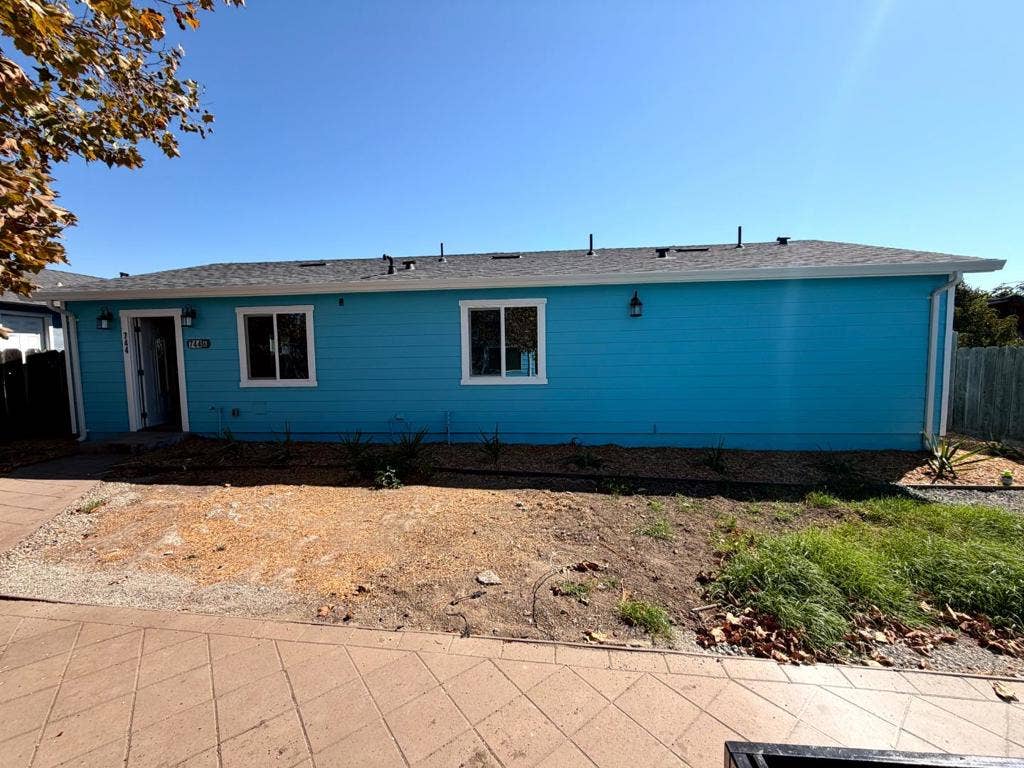 Salinas, CA 93905 Salinas, CA 93905
