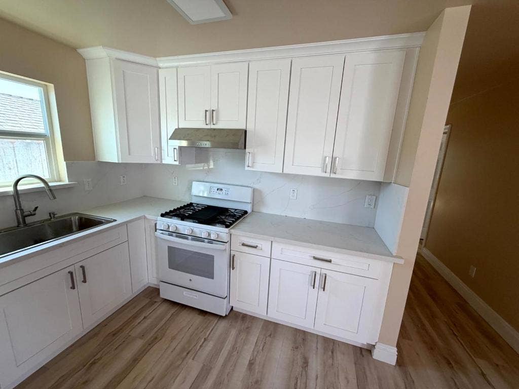 Salinas, CA 93905 Salinas, CA 93905