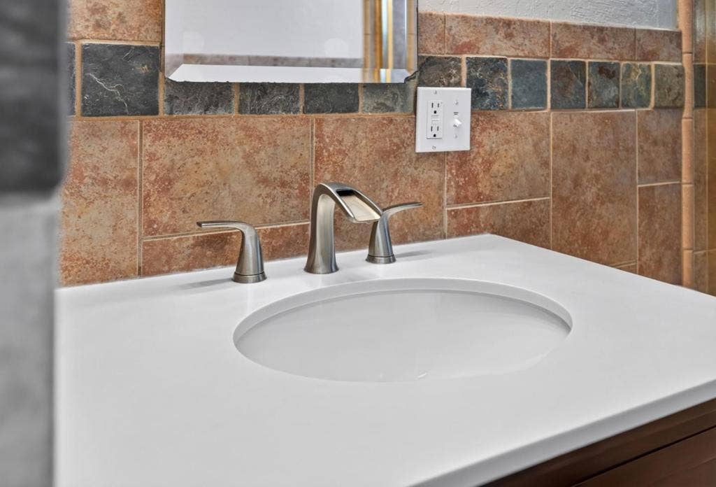 471 Raymond Drive, Ione, CA 95640 471 Raymond Drive, Ione, CA 95640
