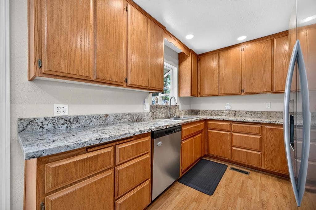 471 Raymond Drive, Ione, CA 95640 471 Raymond Drive, Ione, CA 95640