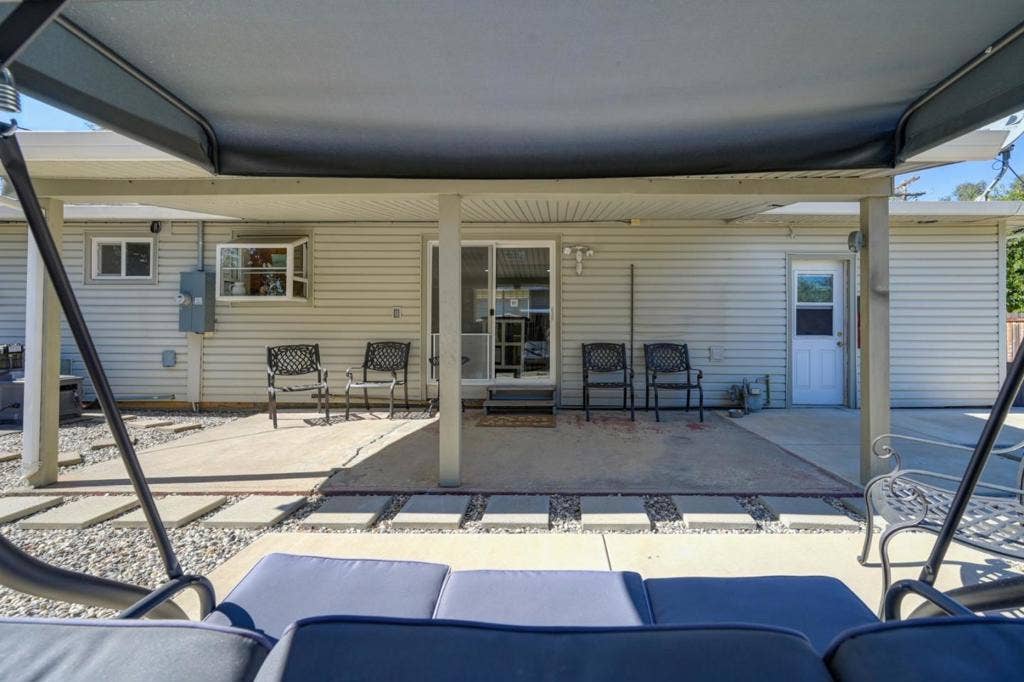 471 Raymond Drive, Ione, CA 95640 471 Raymond Drive, Ione, CA 95640