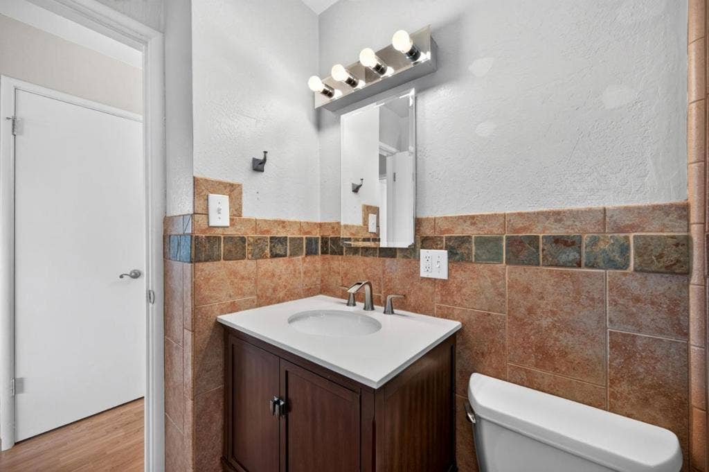 471 Raymond Drive, Ione, CA 95640 471 Raymond Drive, Ione, CA 95640