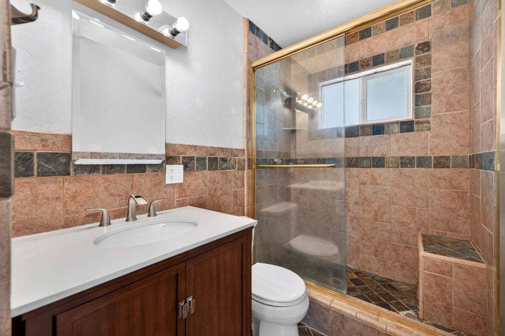 471 Raymond Drive, Ione, CA 95640 471 Raymond Drive, Ione, CA 95640
