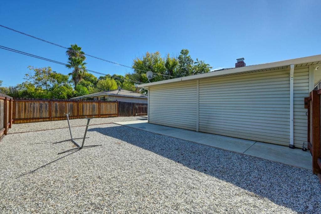 471 Raymond Drive, Ione, CA 95640 471 Raymond Drive, Ione, CA 95640