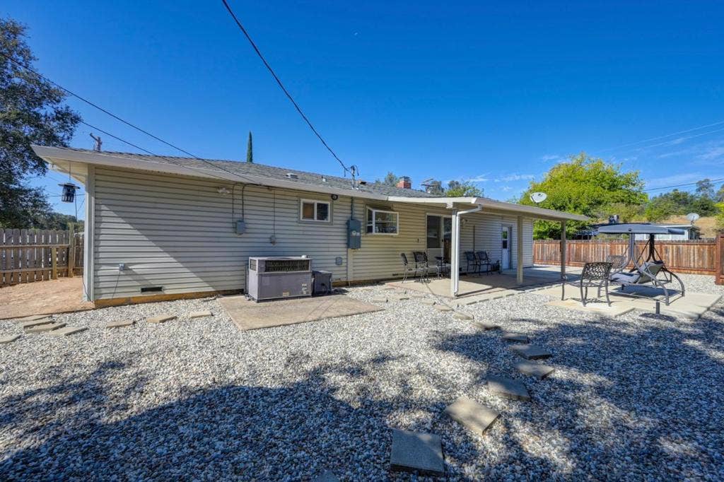 471 Raymond Drive, Ione, CA 95640 471 Raymond Drive, Ione, CA 95640