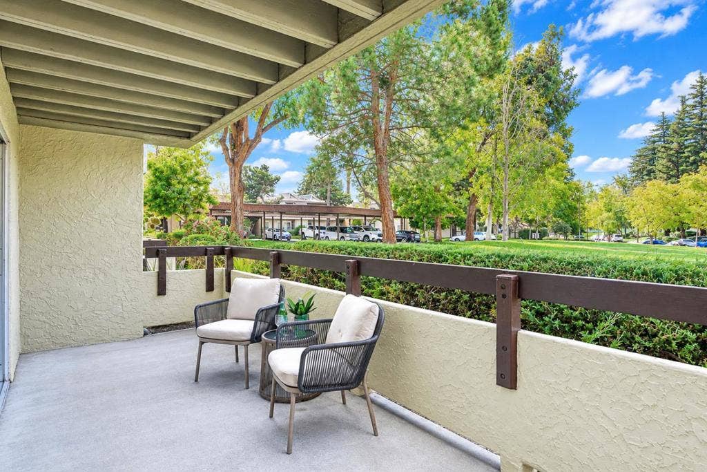 309 Tradewinds Drive, #5, San Jose, CA 95123 309 Tradewinds Drive, #5, San Jose, CA 95123