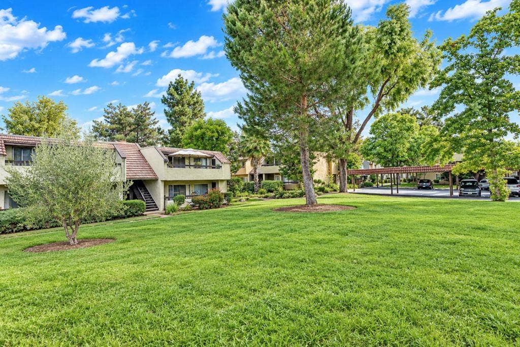309 Tradewinds Drive, #5, San Jose, CA 95123 309 Tradewinds Drive, #5, San Jose, CA 95123
