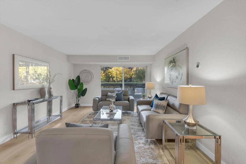 309 Tradewinds Drive, #5, San Jose, CA 95123 309 Tradewinds Drive, #5, San Jose, CA 95123