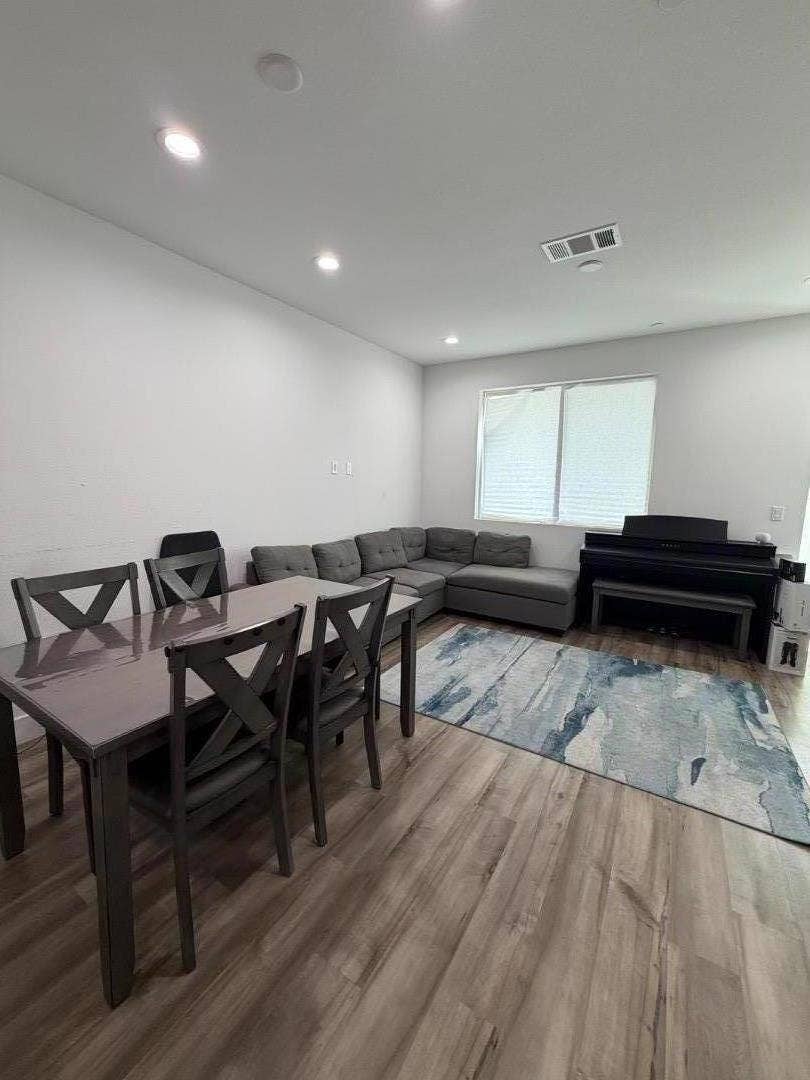 113 D Street, Daly City, CA 94014 113 D Street, Daly City, CA 94014