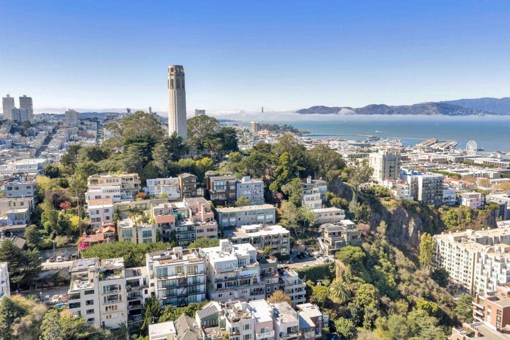 1451 Montgomery Street, #6, San Francisco, CA 94133 1451 Montgomery Street, #6, San Francisco, CA 94133