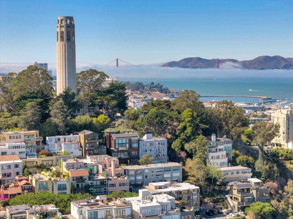 1451 Montgomery Street, #6, San Francisco, CA 94133 1451 Montgomery Street, #6, San Francisco, CA 94133
