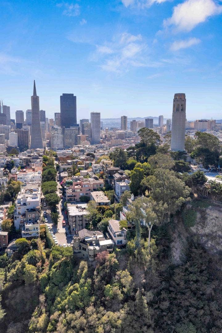 1451 Montgomery Street, #6, San Francisco, CA 94133 1451 Montgomery Street, #6, San Francisco, CA 94133