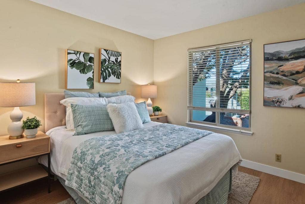 425 Kehoe Avenue, Half Moon Bay, CA 94019
