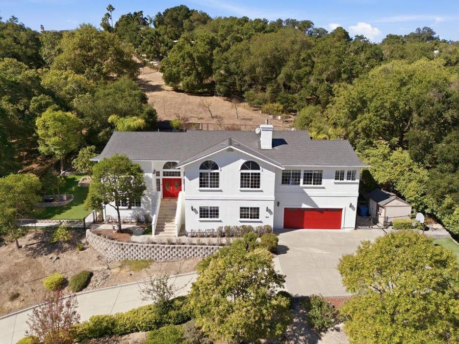 Property photo for 1885 Hollyhock Lane, Gilroy, CA