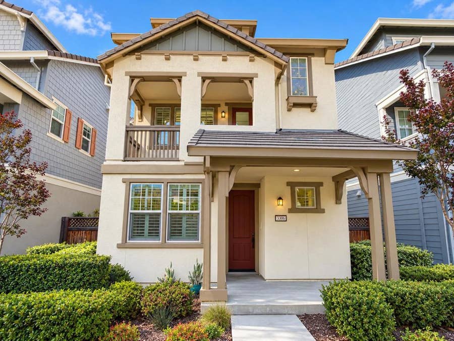 Property photo for 3306 Pyramid Way, Mountain View, CA