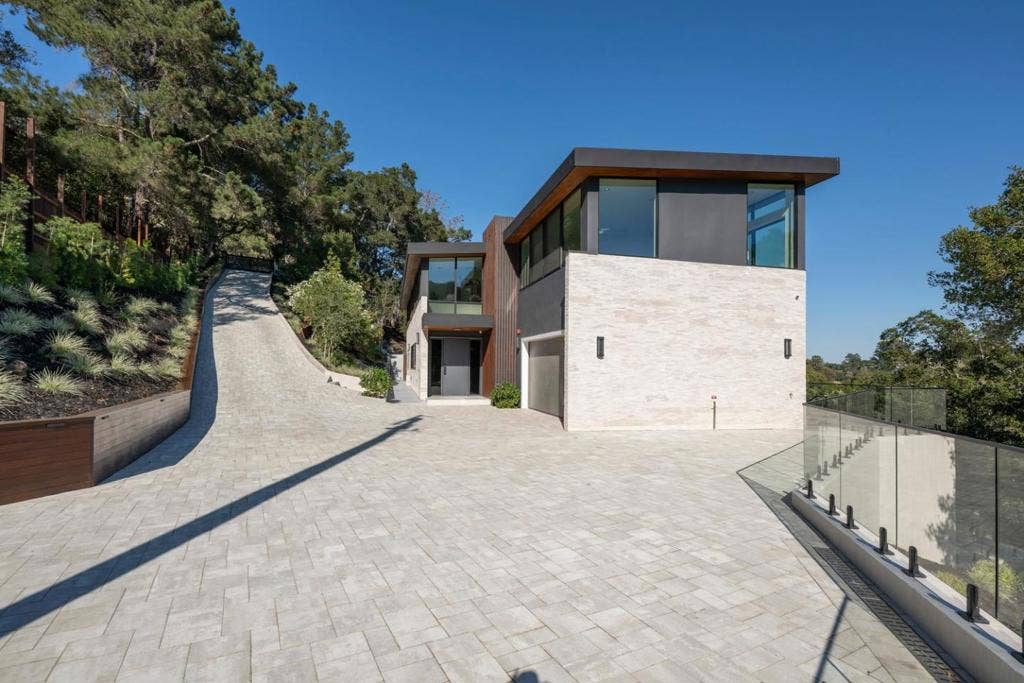 910 La Senda Road, Hillsborough, CA 94010