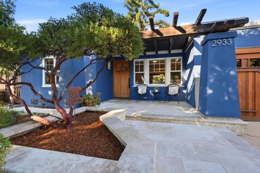 Property photo for 2933 Glendale Avenue, Redwood City, CA