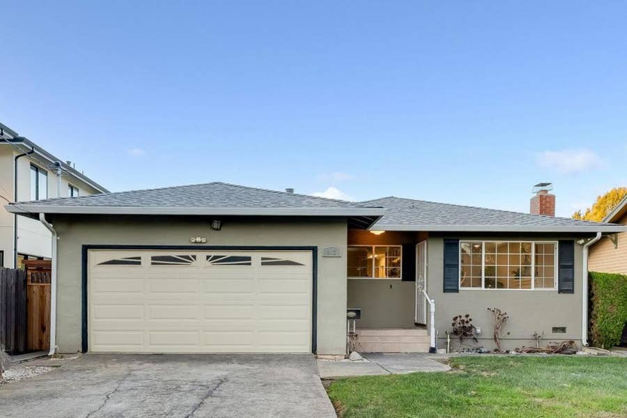 Property photo for 963 Beech Street, East Palo Alto, CA