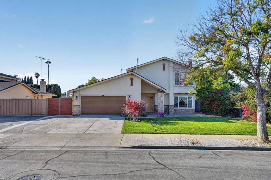 Property photo for 3021 Stonehenge Road, Fremont, CA