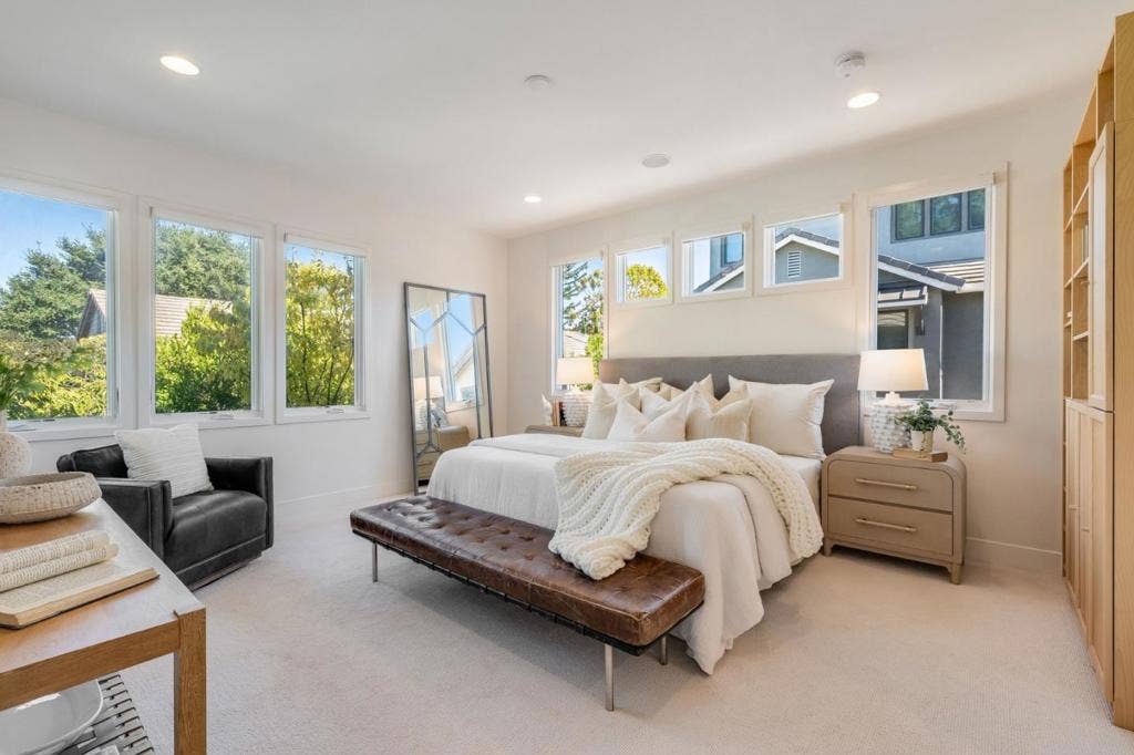 3493 Alma Village Circle, Palo Alto, CA 94306 3493 Alma Village Circle, Palo Alto, CA 94306