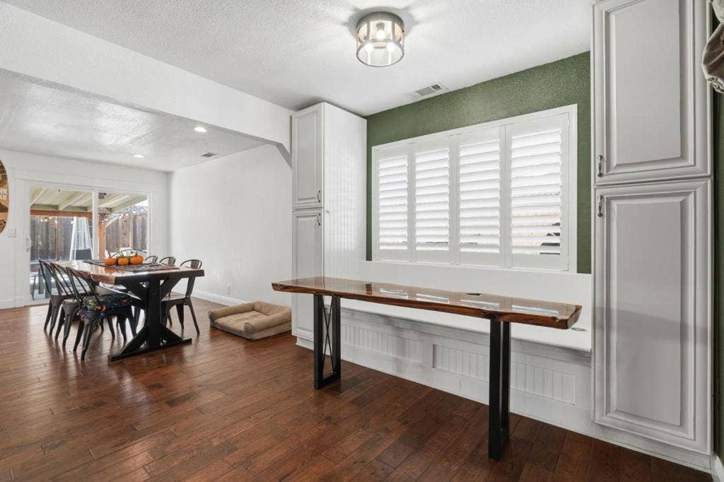 7821 Santa Barbara Drive, Gilroy, CA 95020