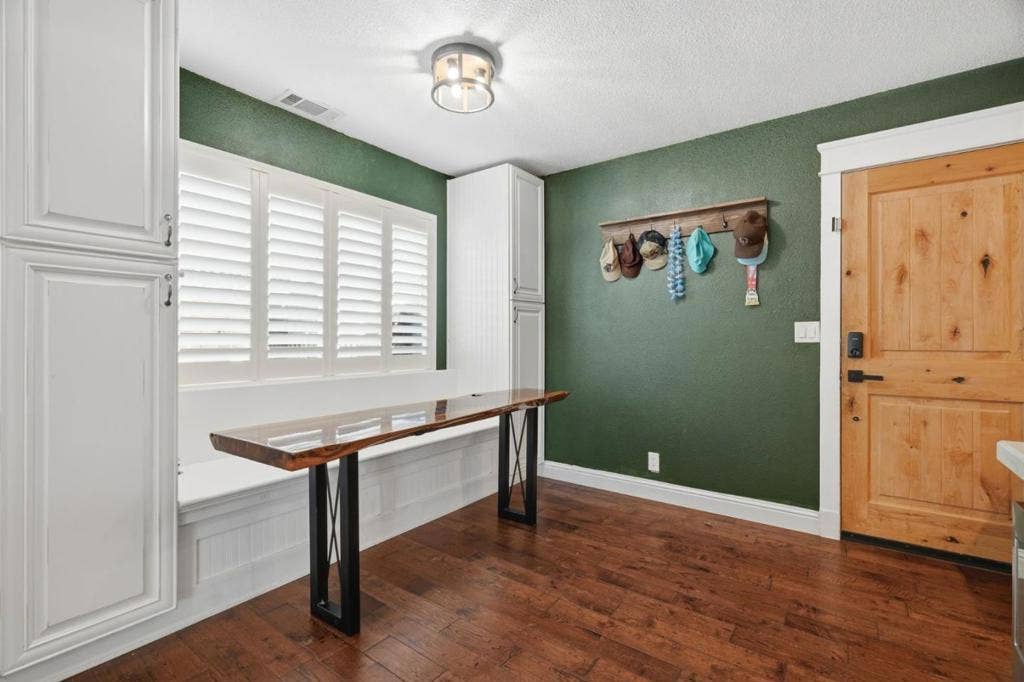 7821 Santa Barbara Drive, Gilroy, CA 95020
