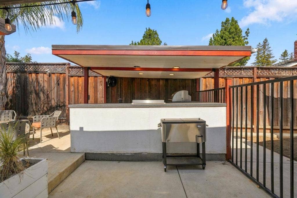 7821 Santa Barbara Drive, Gilroy, CA 95020