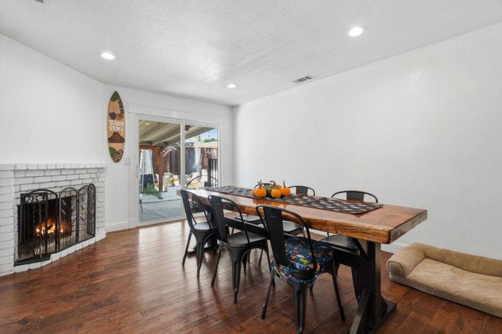 7821 Santa Barbara Drive, Gilroy, CA 95020
