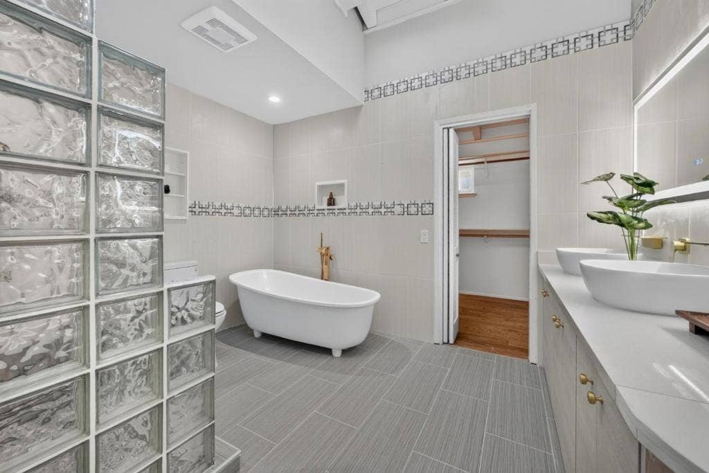 1 Edge, Atherton, CA 94027 1 Edge, Atherton, CA 94027